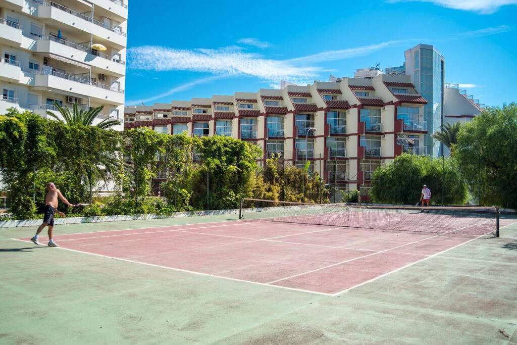 Carihuela Palace Torremolinos Exterior foto